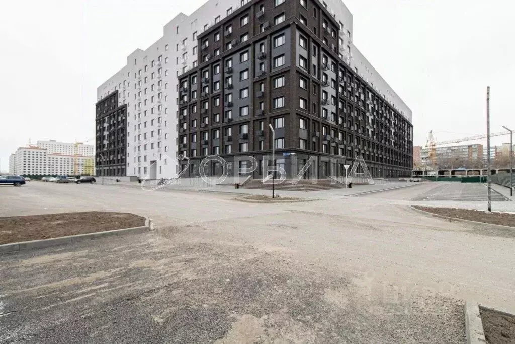 3-к кв. Тюменская область, Тюмень Новгородская ул., 14 (99.5 м) - Фото 2