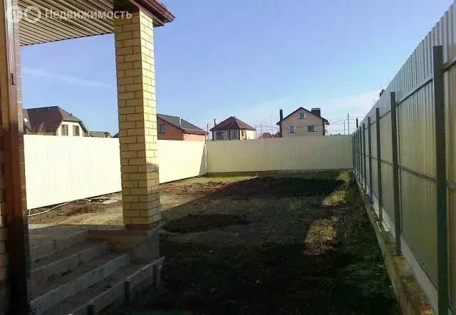 Дом в Ростов-на-Дону, улица Петренко (160 м) - Фото 1