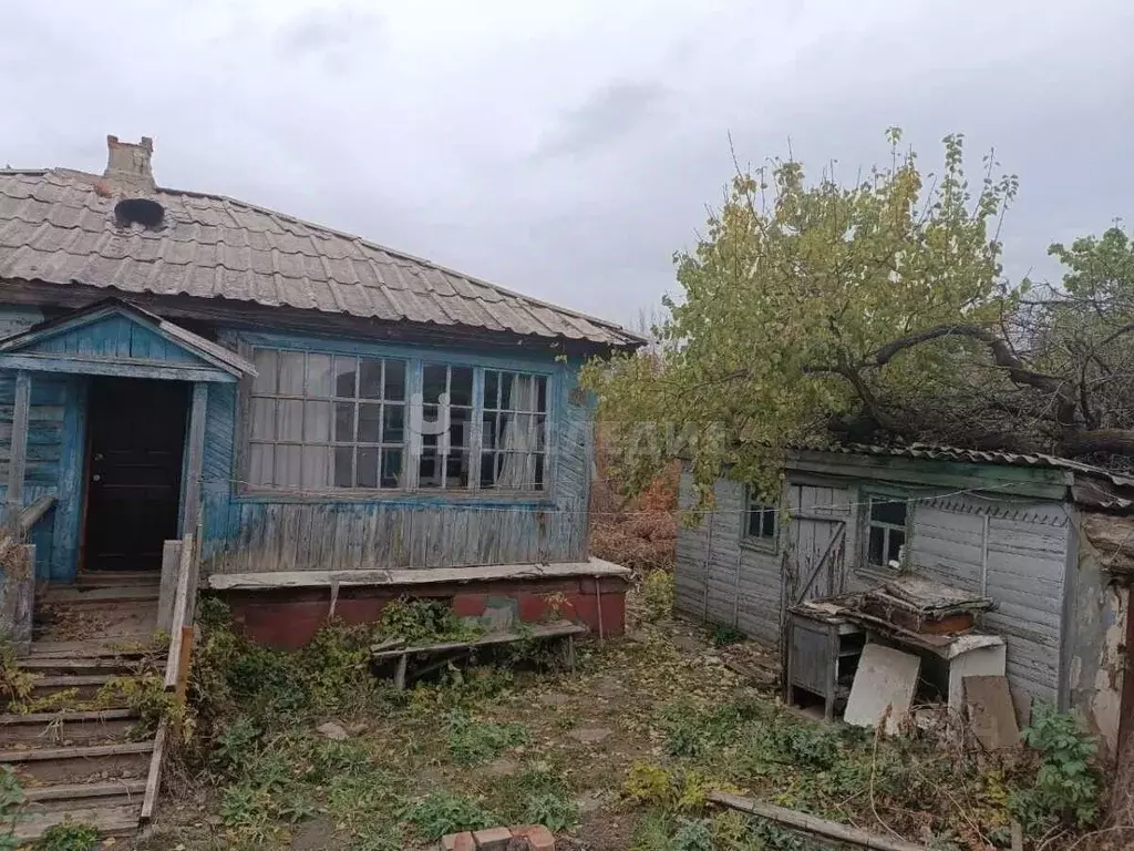 Участок в Ростовская область, Каменск-Шахтинский Урожайная ул. (10.0 ... - Фото 0
