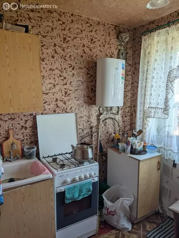 2-комнатная квартира: посёлок городского типа Знаменка, улица Ленина, ... - Фото 1