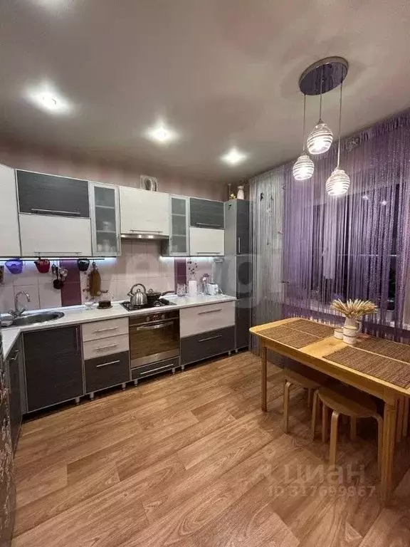 3-к кв. Мордовия, Саранск Большевистская ул., 111Б (76.0 м) - Фото 0