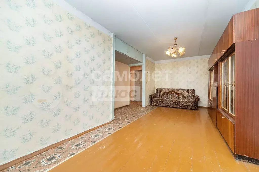 Доля в 2-к. квартире, 42,5 м, 5/5 эт. - Фото 1