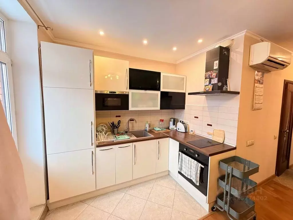 Студия Московская область, Красногорск Опалиха мкр, ул. Дежнева, 6 ... - Фото 1