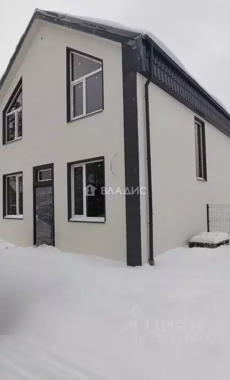 Дом в Калининградская область, Гурьевский муниципальный округ, пос. ... - Фото 2