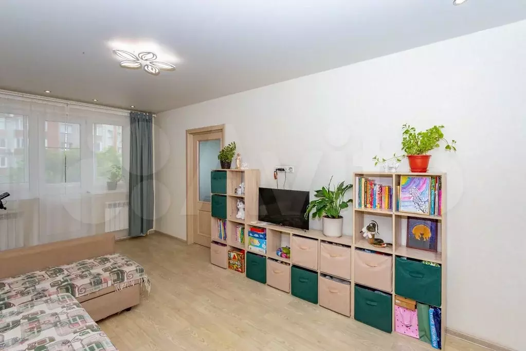 3-к. квартира, 57,1 м, 3/5 эт. - Фото 1