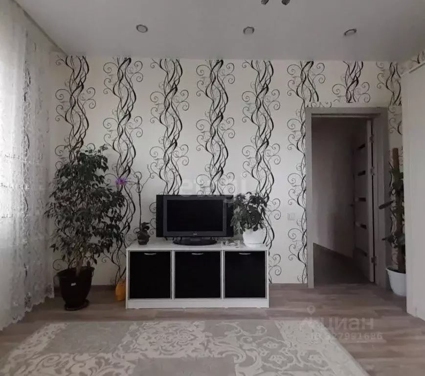 1-к кв. Тюменская область, Тюмень ул. Мельникайте, 2к8 (49.1 м) - Фото 2