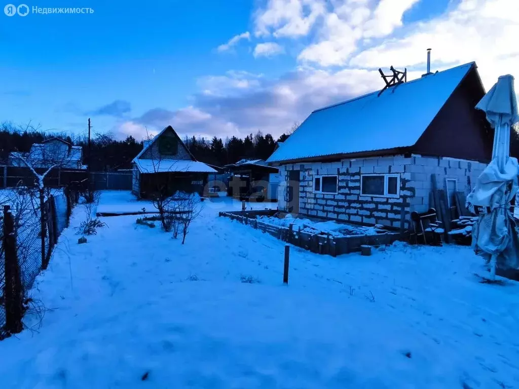 Дом в Псковский район, Тямшанская волость, садоводческое ... - Фото 1