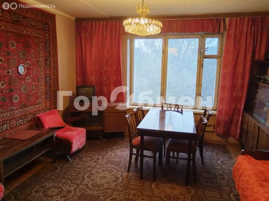 3-комнатная квартира: Москва, 2-я Пугачёвская улица, 12к1 (62.8 м) - Фото 1