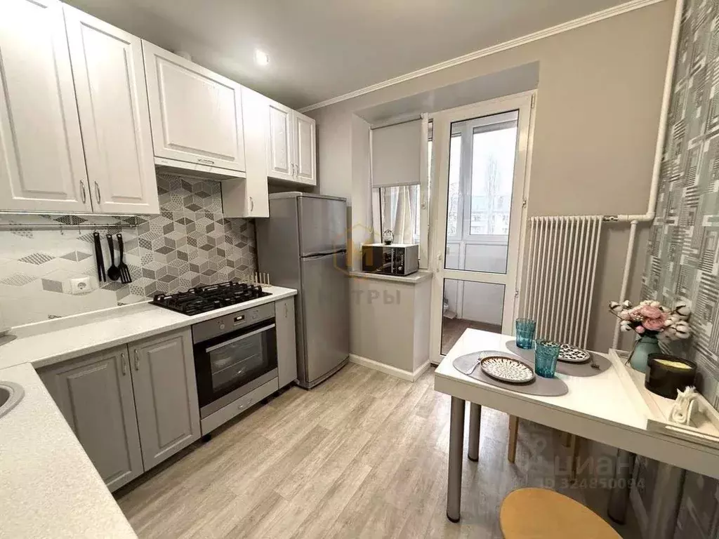 2-к кв. Белгородская область, Белгород пер. 2-й Мичуринский, 2 (47.5 ... - Фото 1