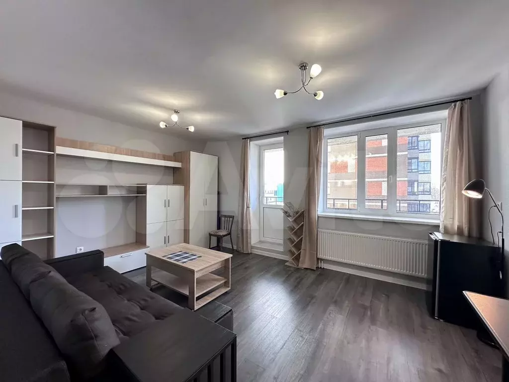 Квартира-студия, 35 м, 4/18 эт. - Фото 1