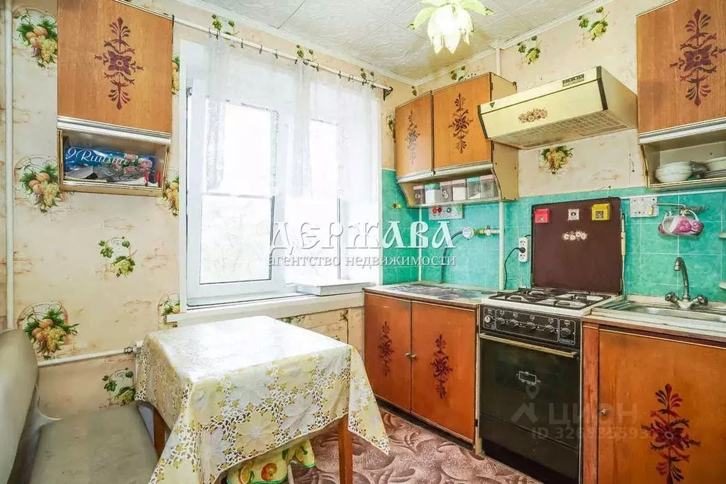 2-к кв. Белгородская область, Старый Оскол Приборостроитель мкр, 2 ... - Фото 1