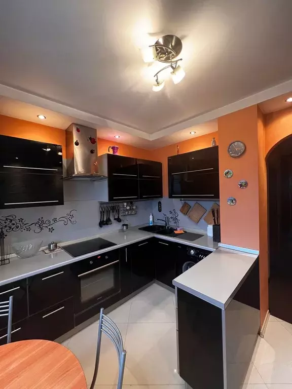 Продаётся 2-к квартира, 59 м - Фото 0