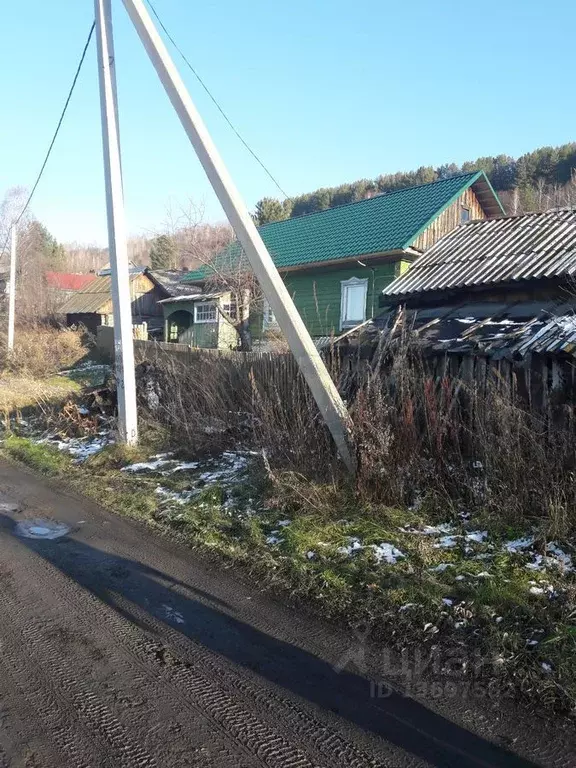 Дом в Кемеровская область, Новокузнецкий район, пос. Кузедеево ... - Фото 1