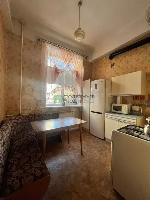 1-к. квартира, 40 м, 1/4 эт. - Фото 0