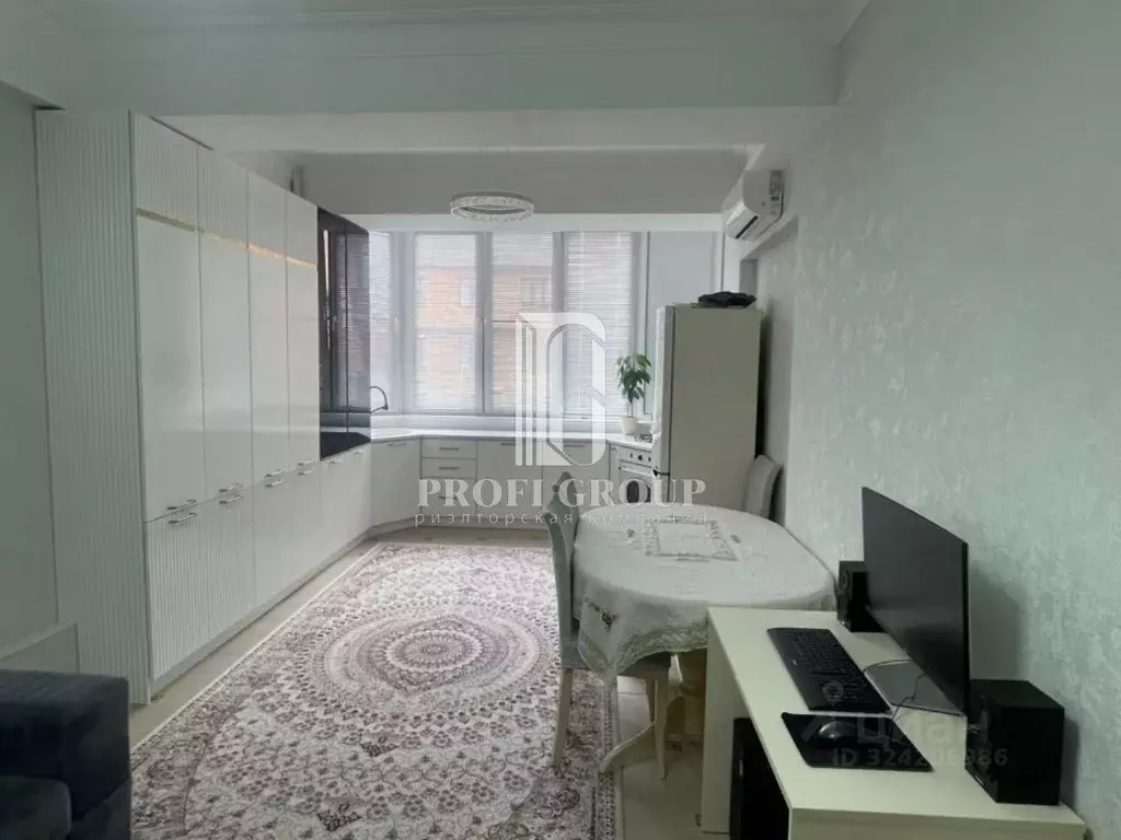 2-к кв. Дагестан, Махачкала ул. Кадарская (60.0 м) - Фото 1