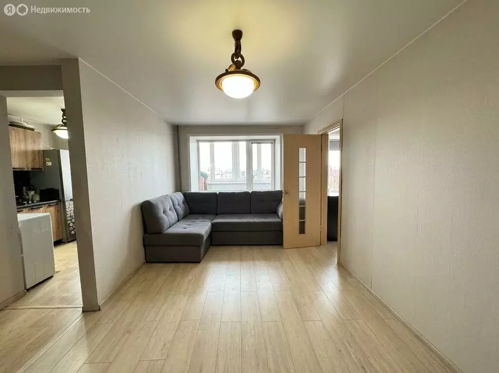 3-комнатная квартира: Киров, улица Воровского, 31 (55.9 м) - Фото 1