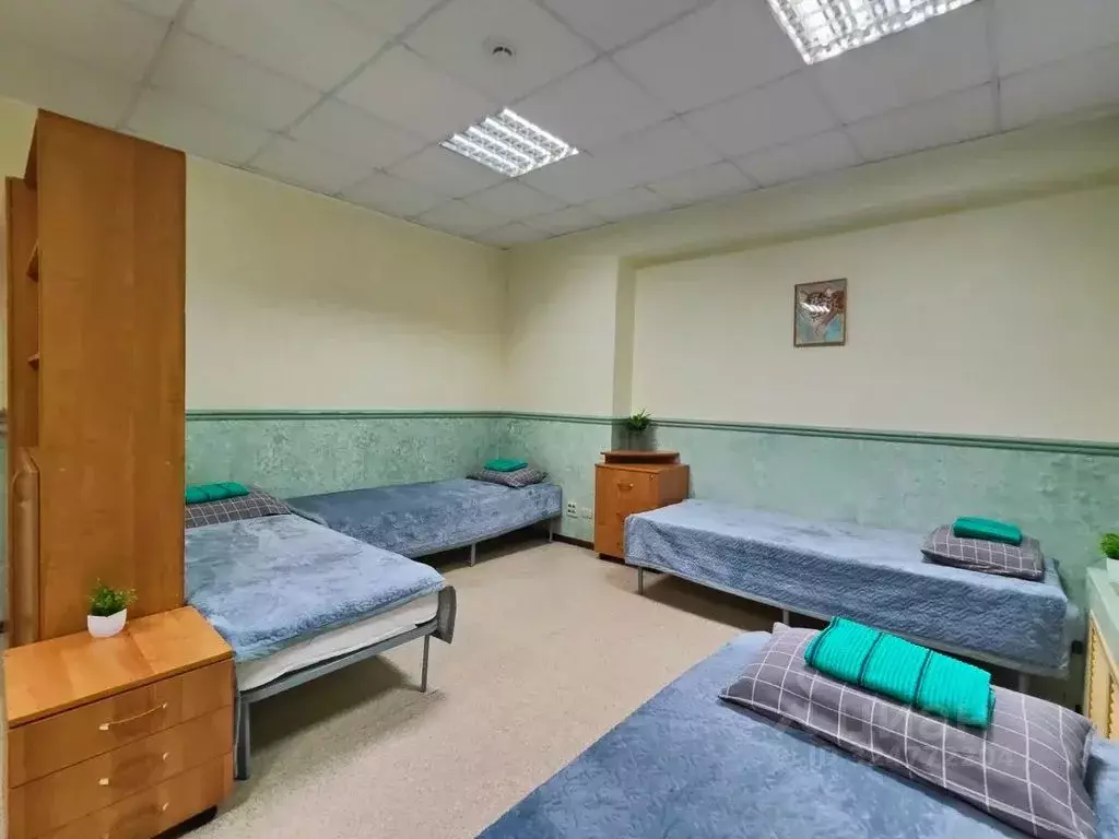 Комната Челябинская область, Миасс просп. Октября, 21 - Фото 1