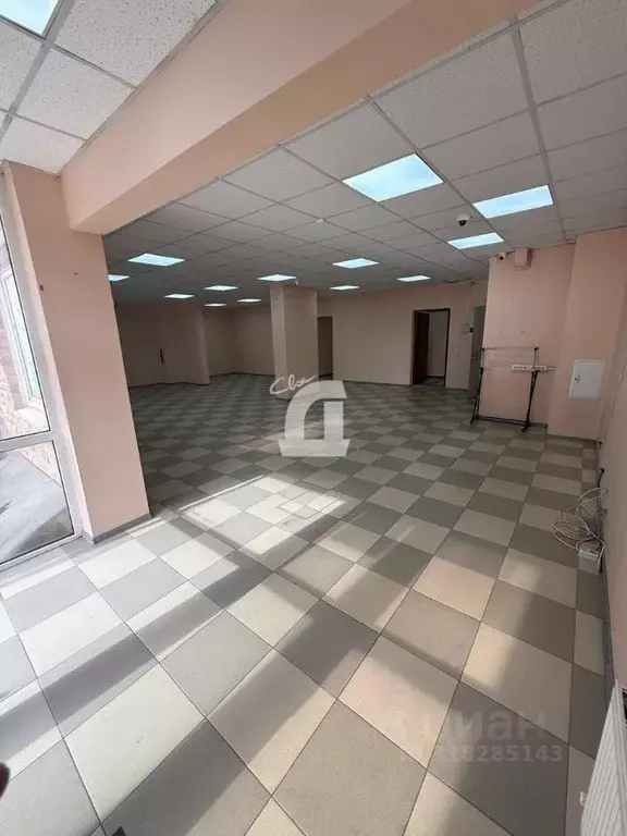 Помещение свободного назначения в Краснодарский край, Краснодар Имени ... - Фото 1