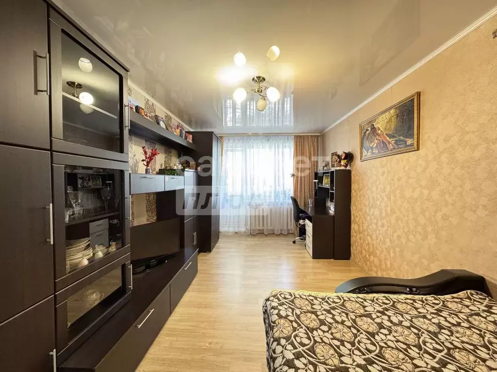 2-к кв. Брянская область, Брянск ул. Молодой Гвардии, 58к1 (50.1 м) - Фото 0