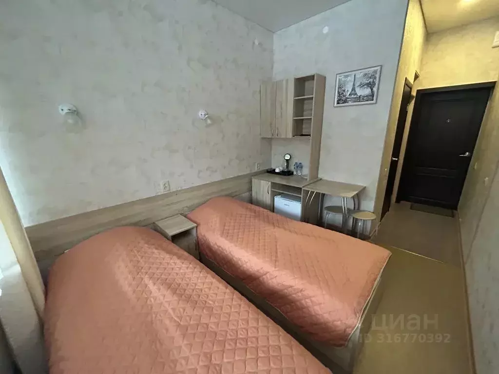 Комната Челябинская область, Чебаркуль Еловая ул., 62А - Фото 0