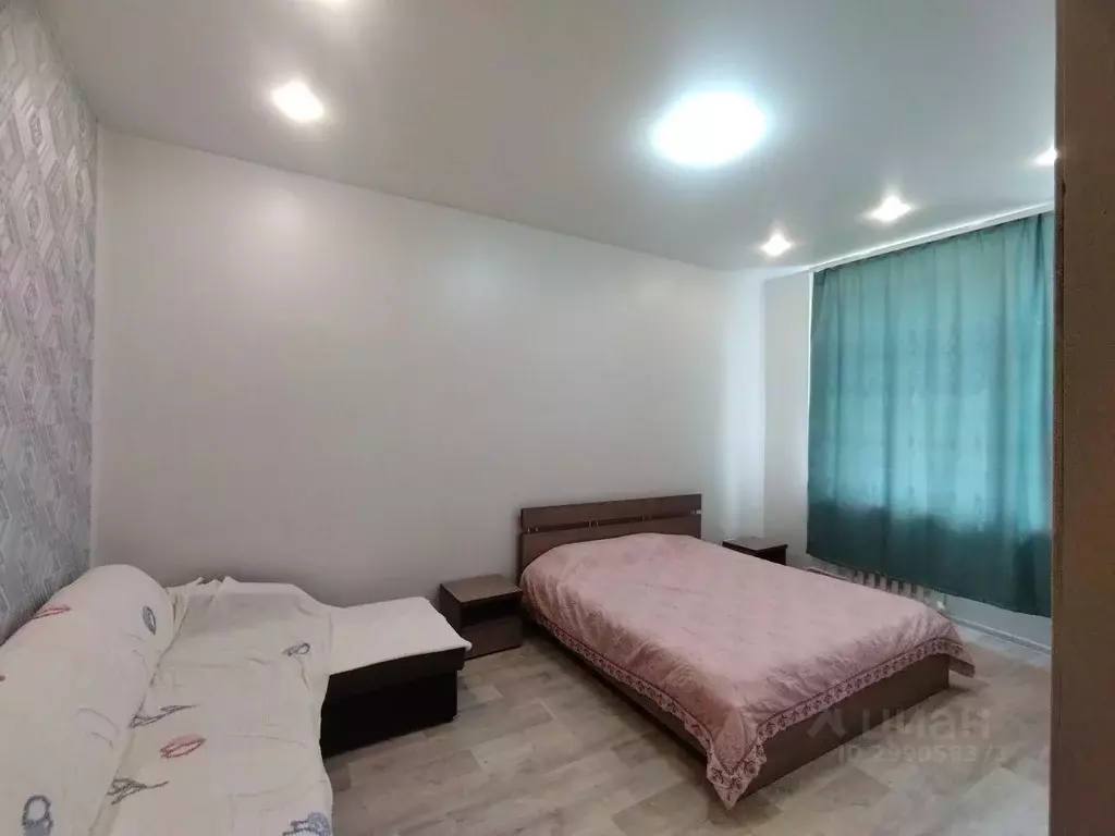 2-к кв. Чувашия, Чебоксары Социалистическая ул., 13А (51.9 м) - Фото 0
