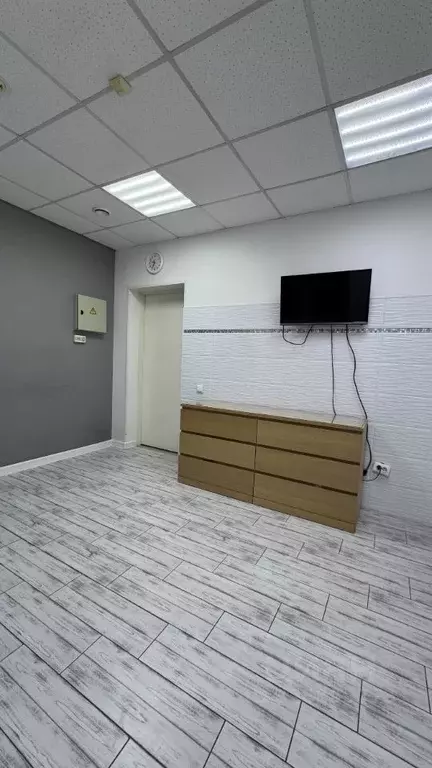 Помещение свободного назначения в Красноярский край, Красноярск ул. ... - Фото 2