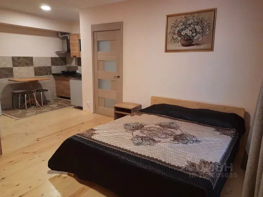 2-к кв. Крым, Алупка Ялта городской округ, ул. И. Левитана, 2 (45.0 м) - Фото 1