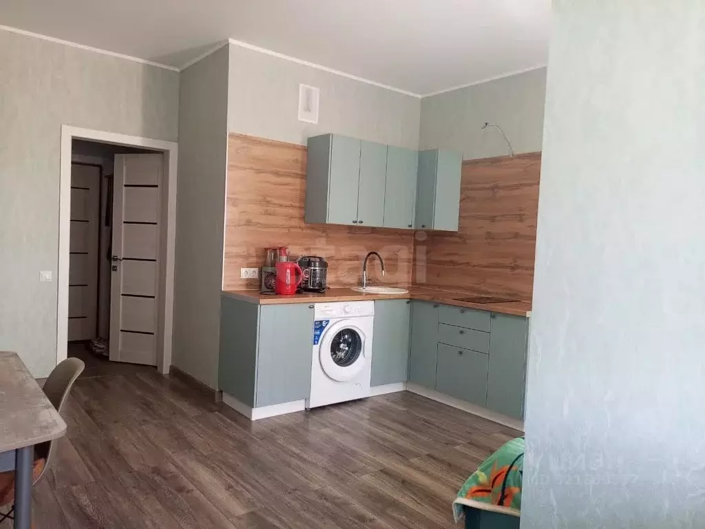 Студия Краснодарский край, Горячий Ключ ул. Ярославского, 111 (29.7 м) - Фото 0