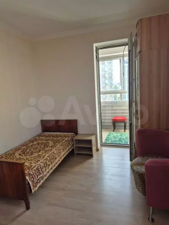 Комната 12 м в 2-к., 12/18 эт. - Фото 0