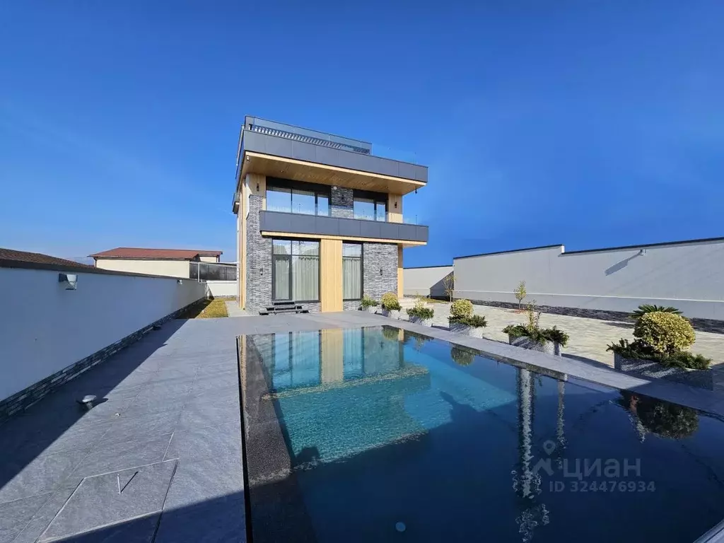 Дом в Краснодарский край, Сочи ул. Ворошиловградская (270 м) - Фото 2