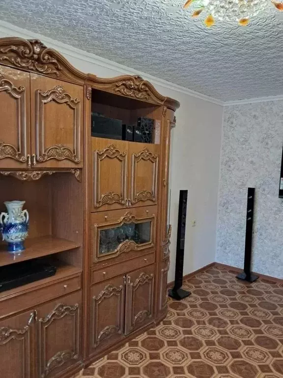 2-к кв. Саха (Якутия), Якутск ул. Губина, 35/1 (50.0 м) - Фото 1