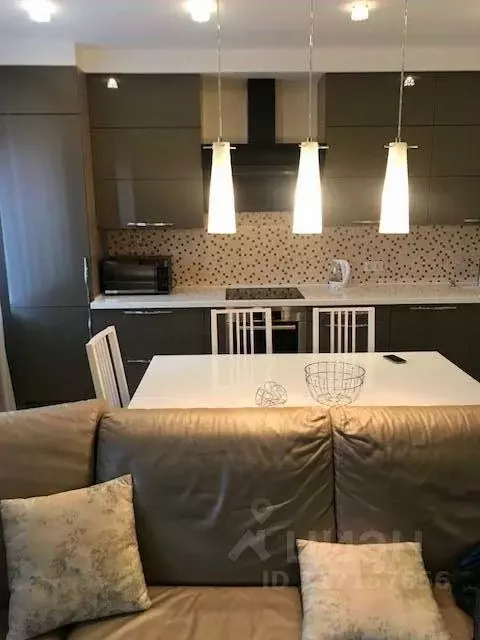 Квартира, 3 комнаты, 81 м - Фото 0