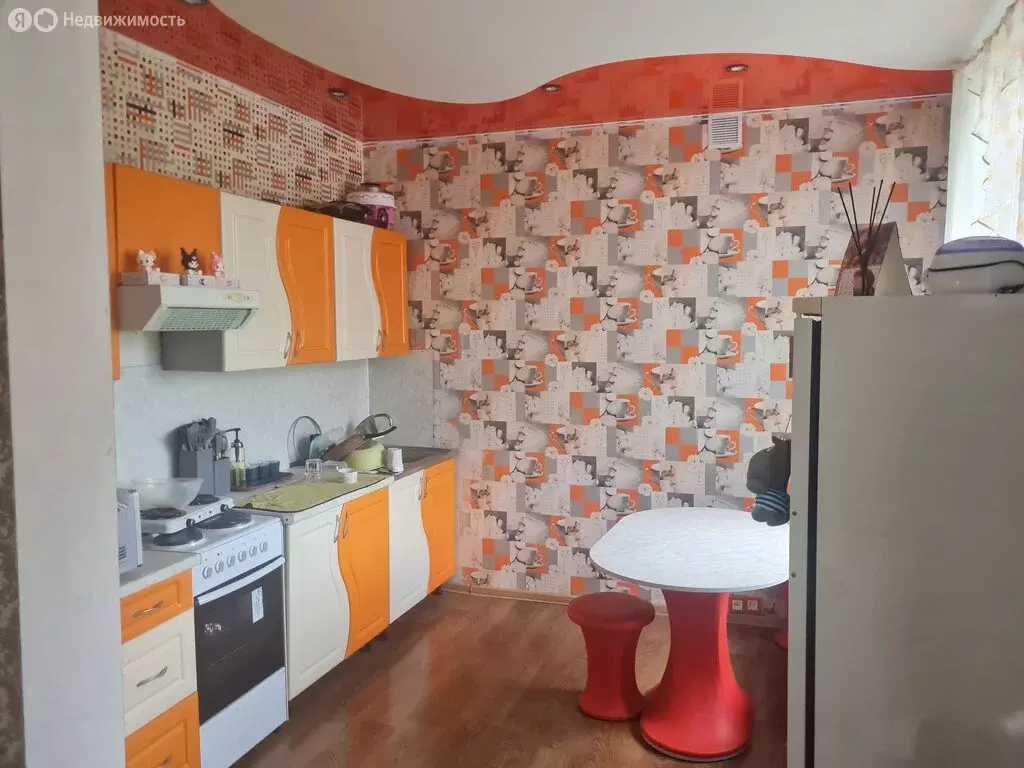 2-комнатная квартира: Новокузнецк, улица Смирнова, 9 (53.9 м) - Фото 2