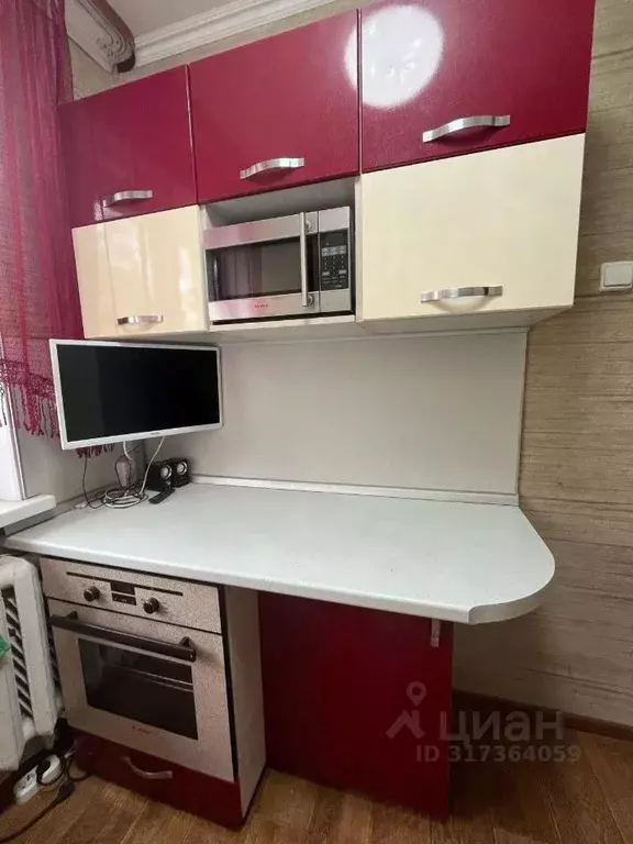 2-к кв. Татарстан, Альметьевск ул. Гафиатуллина, 13 (47.8 м) - Фото 0
