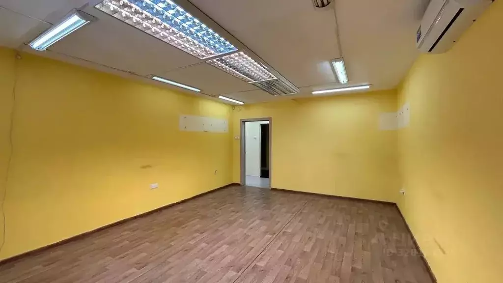 Помещение свободного назначения в Красноярский край, Красноярск ул. ... - Фото 2