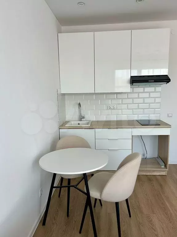 Квартира-студия, 24 м, 18/33 эт. - Фото 0
