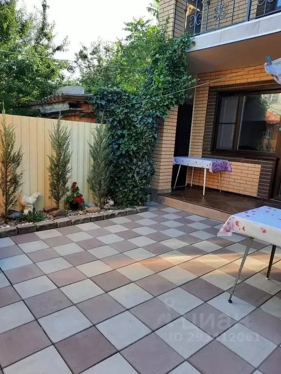 Дом в Краснодарский край, Ейск ул. Энгельса, 102 (30 м) - Фото 1