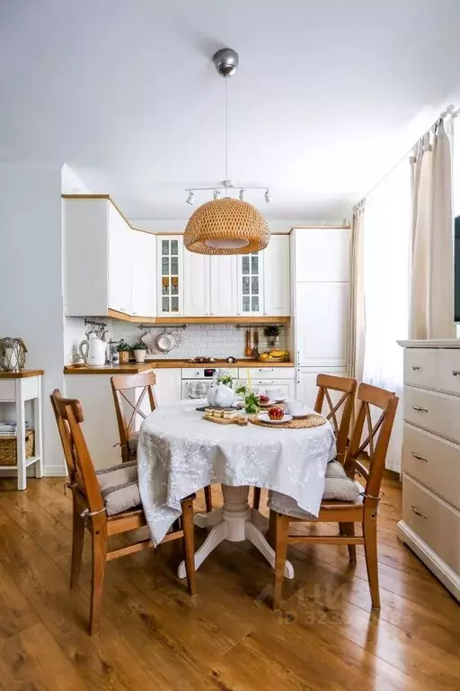 2-к кв. Московская область, Красногорск Опалиха мкр, ул. Дежнева, 4 ... - Фото 1