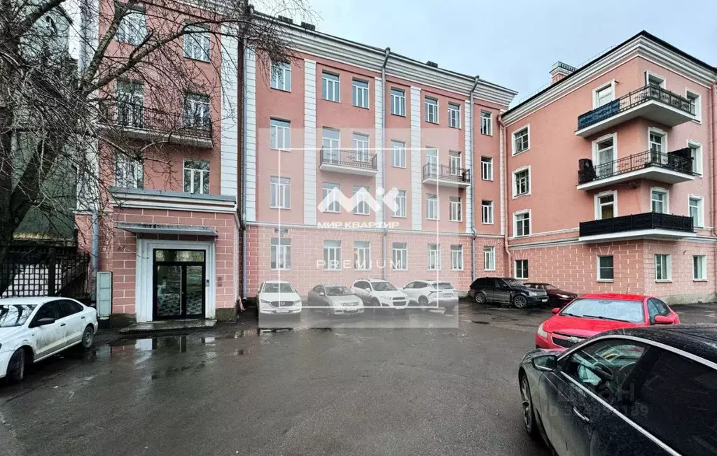 Офис в Санкт-Петербург Октябрьская наб., 108 (365 м) - Фото 1