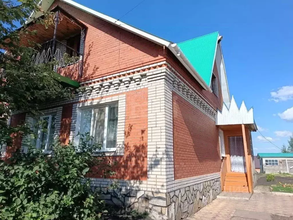 Дом в Башкортостан, Аургазинский район, с. Толбазы ул. Ленина (218 м) - Фото 1