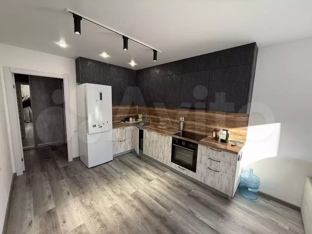 1-к. квартира, 45 м, 6/9 эт. - Фото 0