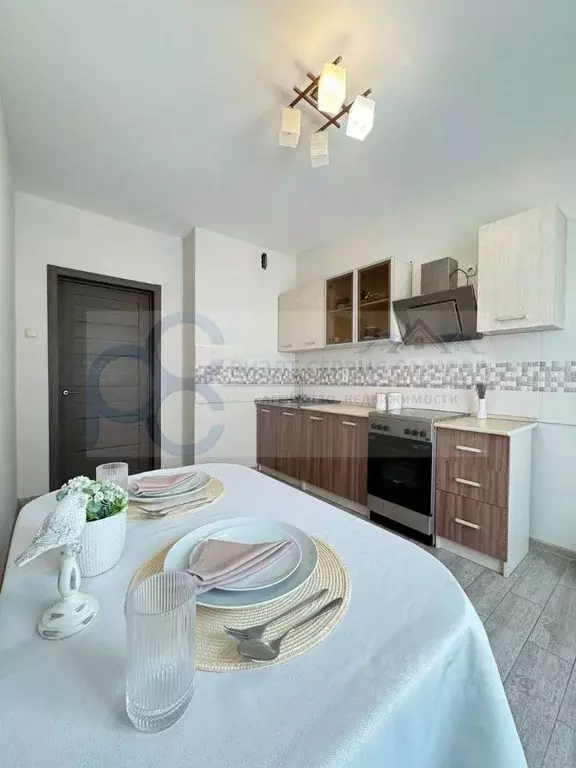 2-к кв. Саратовская область, Саратов Валовая ул., 12 (60.7 м) - Фото 1