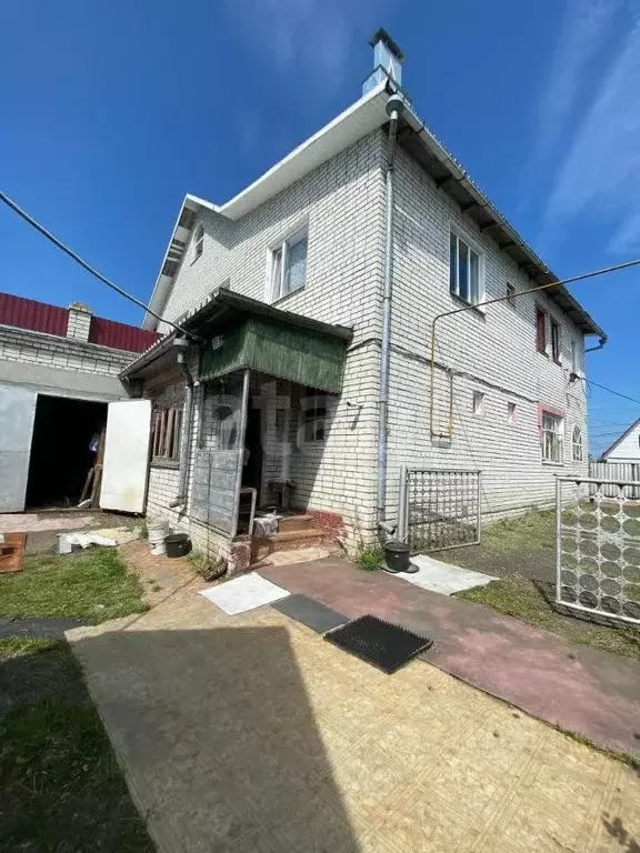 Дом в Брянская область, Карачев Октябрьская ул. (248 м) - Фото 2