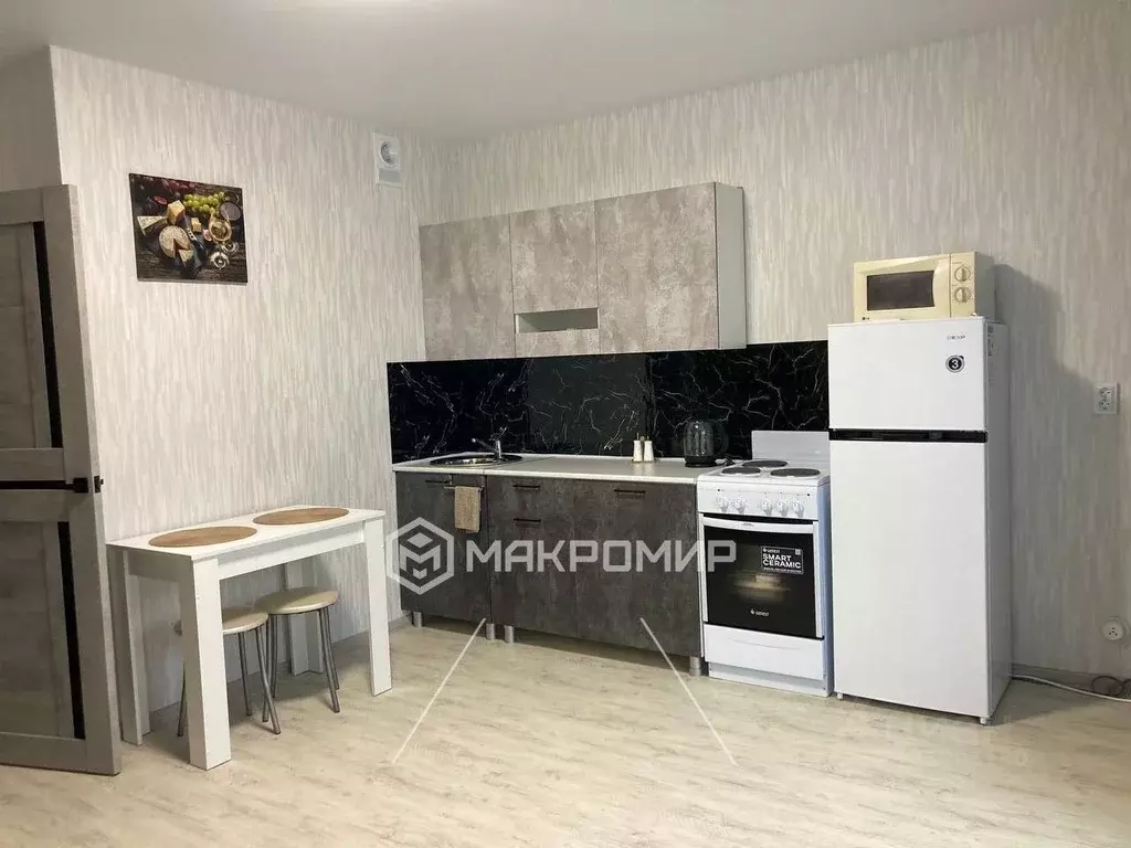 Студия Челябинская область, Челябинск ул. Маршала Чуйкова, 28 (24.2 м) - Фото 1