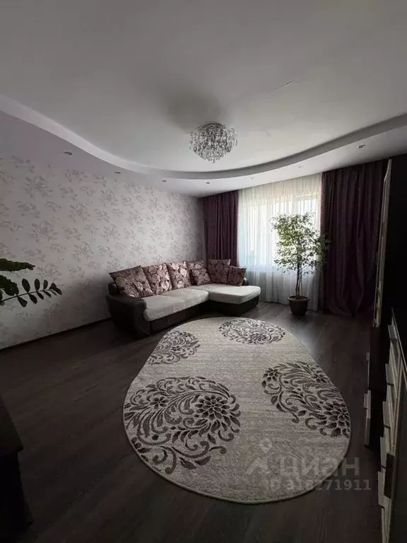 2-к кв. Хабаровский край, Хабаровск Княжничная ул., 3 (60.3 м) - Фото 0