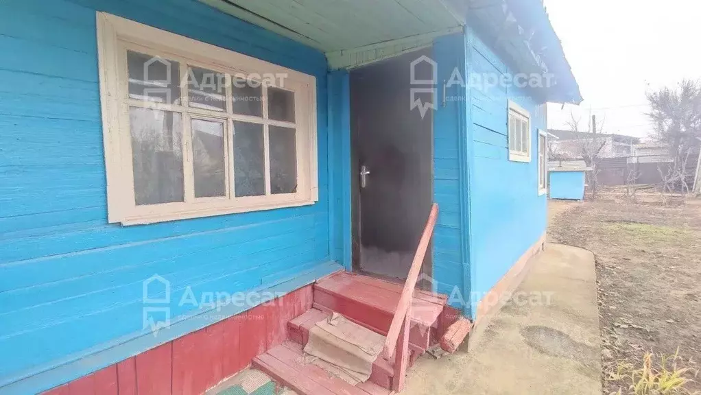 Дом в Волгоградская область, Волгоград Верхнезареченский пгт, ул. ... - Фото 1