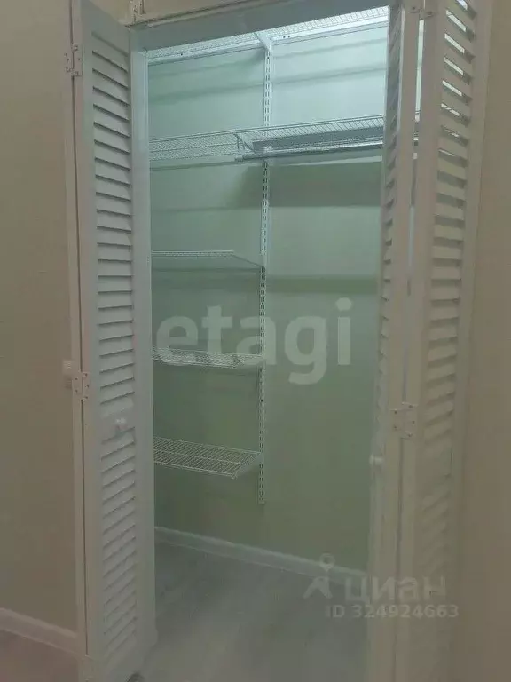 1-к кв. Тюменская область, Тюмень ул. Игоря Комиссарова, 10 (32.0 м) - Фото 1