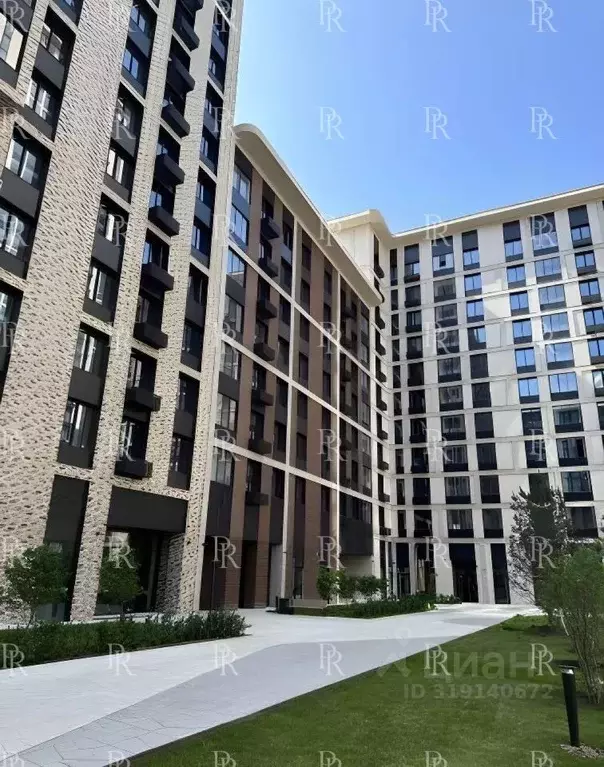 3-к кв. Москва Винницкая ул., 8к2 (105.5 м) - Фото 0