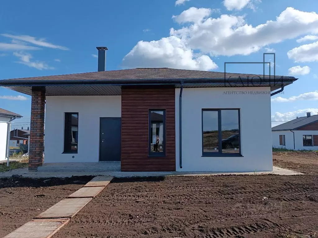 Дом в Челябинская область, Магнитогорск ул. Екатерининская, 40 (80 м) - Фото 1