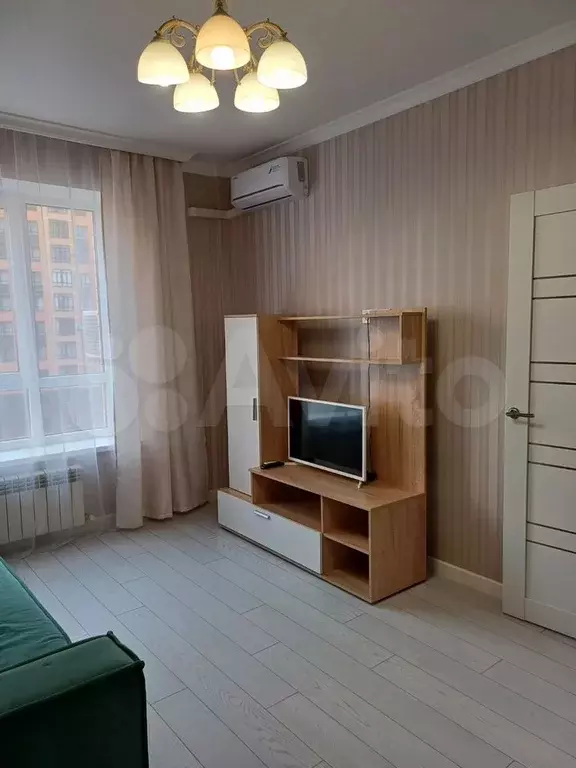 1-к. квартира, 36 м, 8/18 эт. - Фото 1